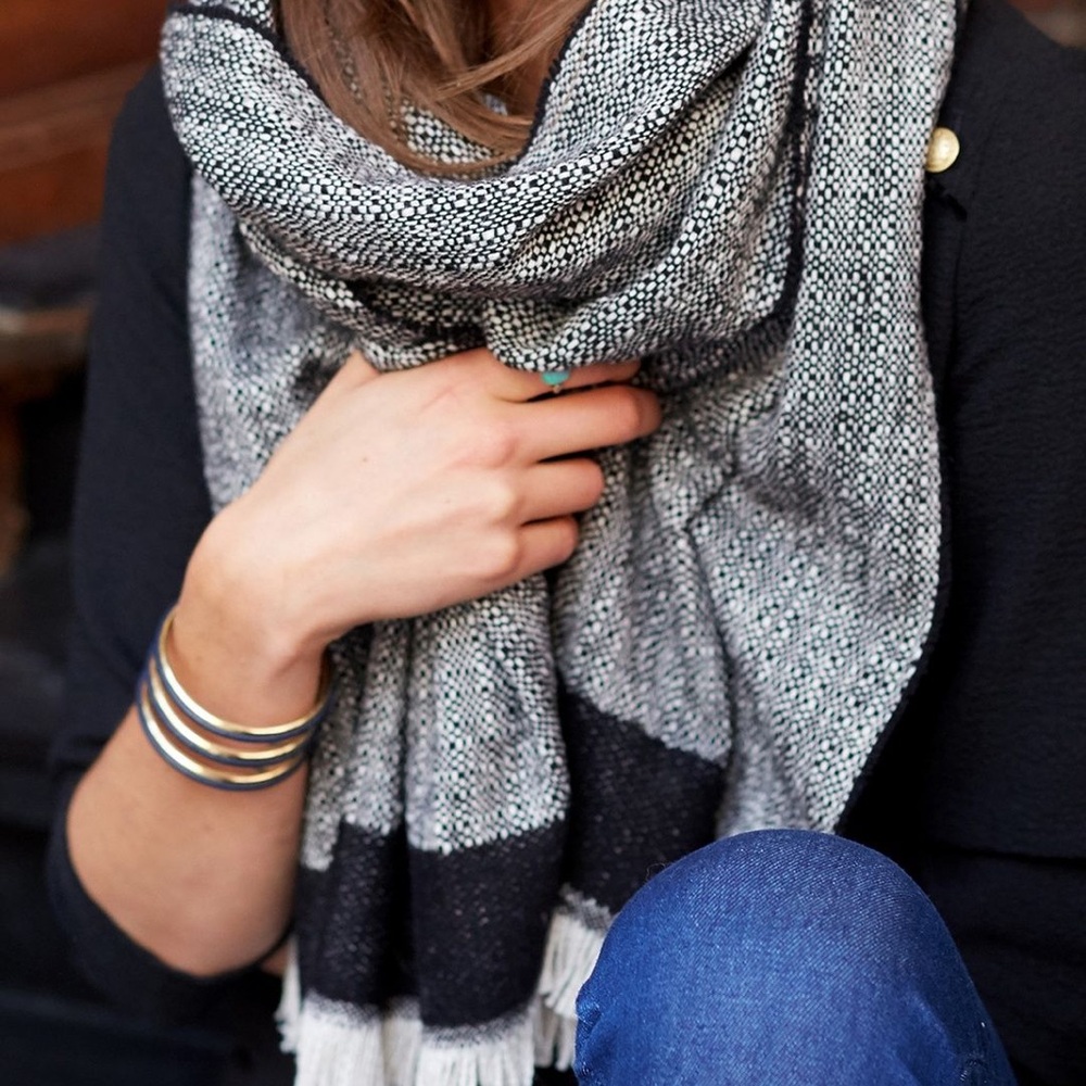 NWT Sezane Black and White Aspen Unisex Scarf/Octobre Leo Scarf - Made in Italy